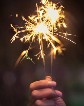 April got sparked to entrepreneurship with a sidehustle.