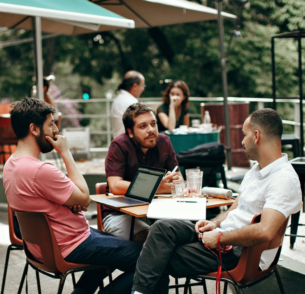 How to hire a ghostwriter